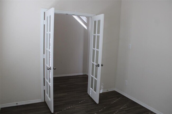 Building Photo - 9814 Swindale Ridge Ln