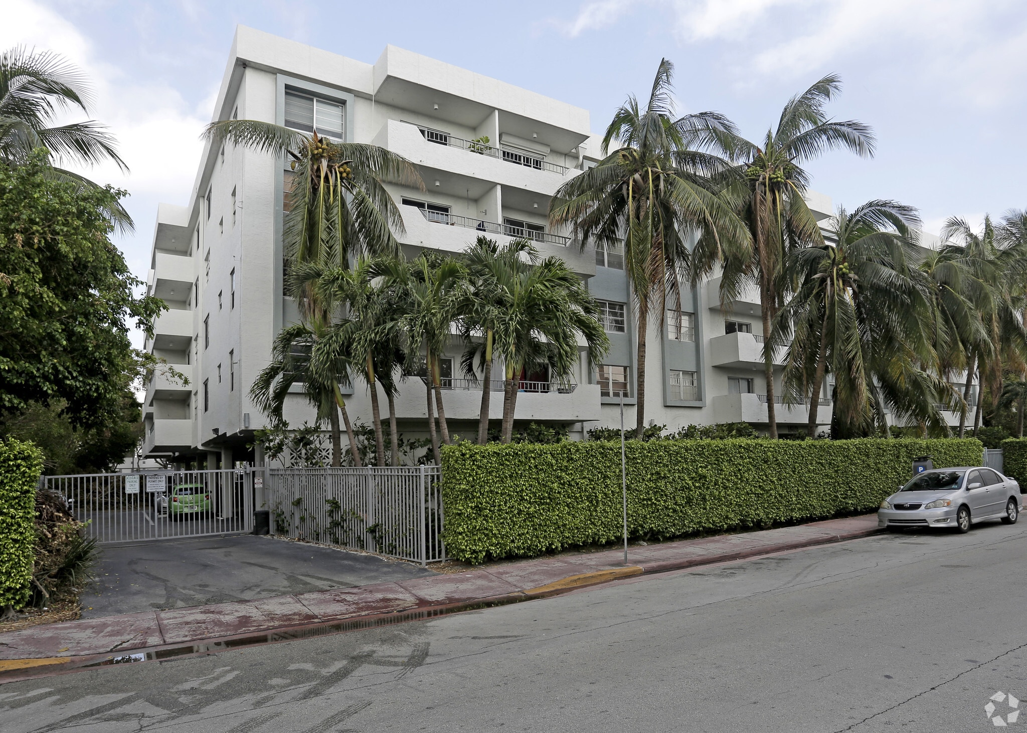 Chic Place at Lincoln