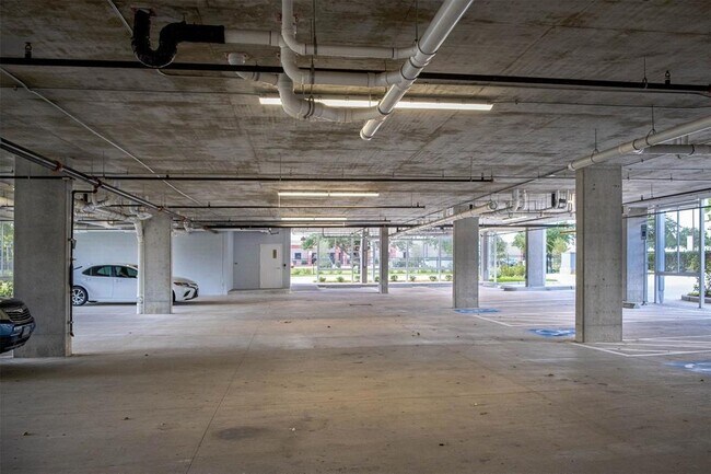 Foto del edificio - 6955 Turtlewood Dr