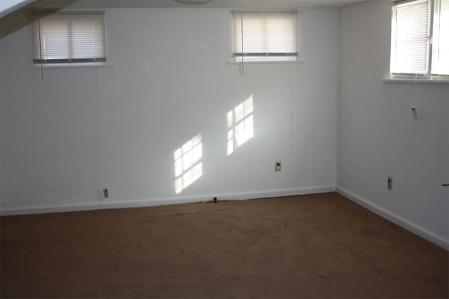 Building Photo - 2510 Evans Ave