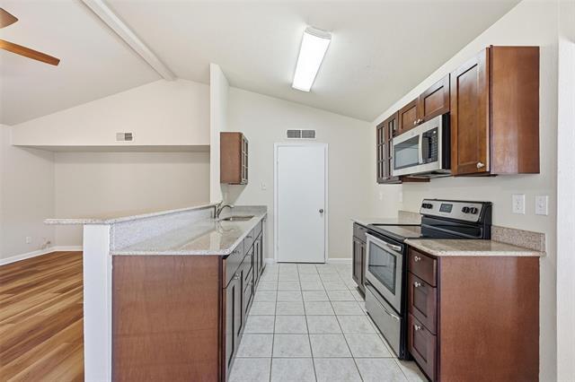 Foto del edificio - 4526 Carr St