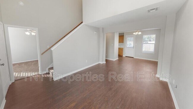 Foto del edificio - 503 Camp Ct