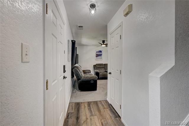 Foto del edificio - 1635 S Buckley Cir