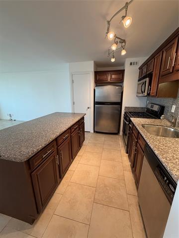 Foto del edificio - 3883 Turtle Creek Dr