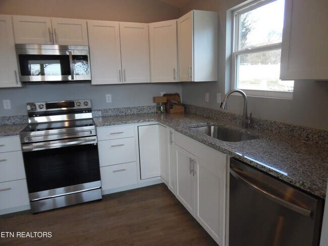 Foto del edificio - 3615 Lyle Ave