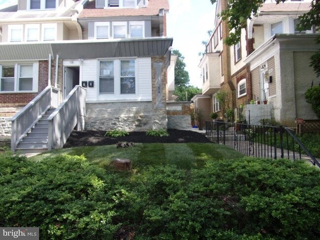 Foto del edificio - 6154 Lebanon Ave