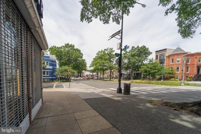 Building Photo - 444 Rhode Island Ave NW