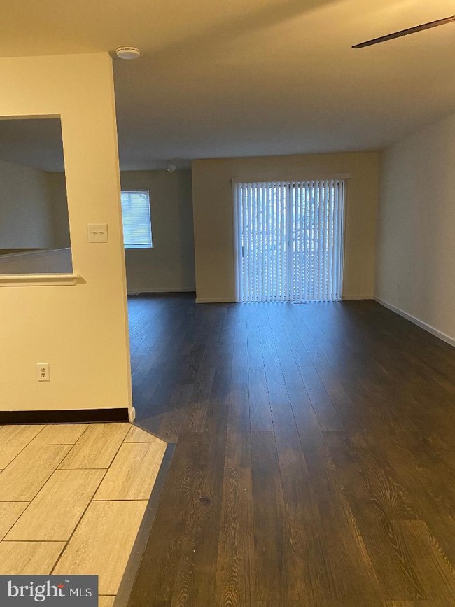 Building Photo - 3882 Linden Ave