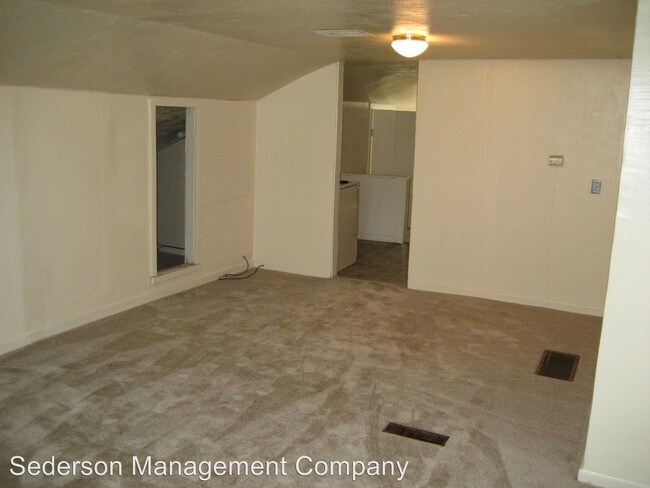 Building Photo - 4128 Locust St