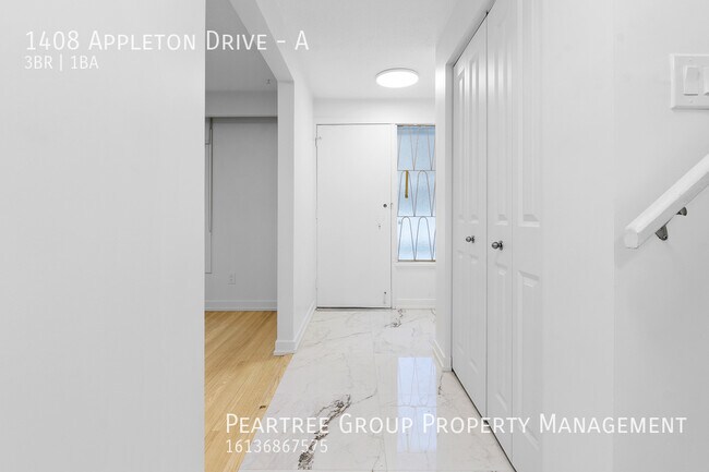 Photo du bâtiment - 3 Bed upper level apartment for rent in Pineview