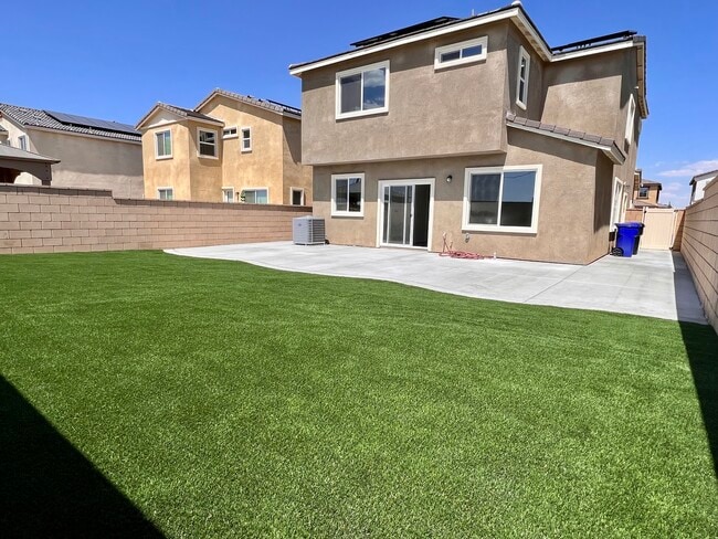 Building Photo - 12868 Claremore St