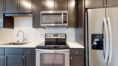 Interior Photo - Central Square at Frisco