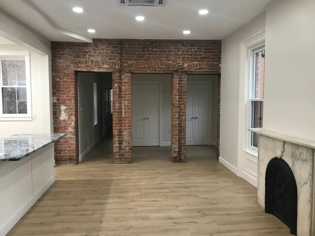 Exposed Brick with office nook - 1913 5th Ave