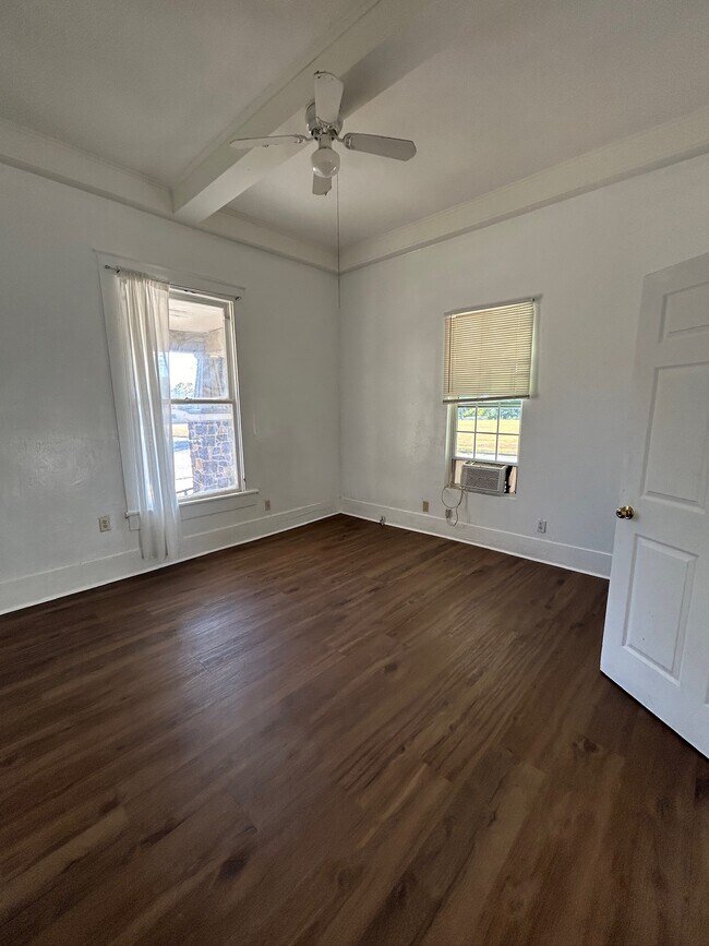 Foto del edificio - 315 Andrews St