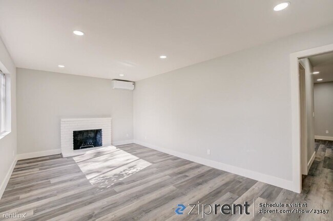 Building Photo - 3 br, 1 bath House - 748 Nightingale Dr, F...
