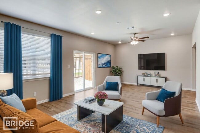 Building Photo - JUNIPER PLAN