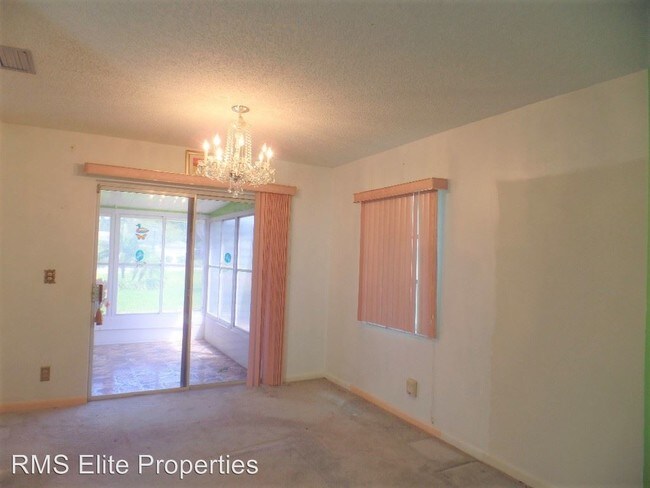 Foto del edificio - 2 br, 2 bath House - 3212 38th Way S. Unit A