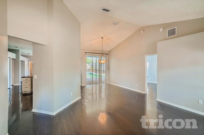 Foto del edificio - 10306 Early Mist Ln