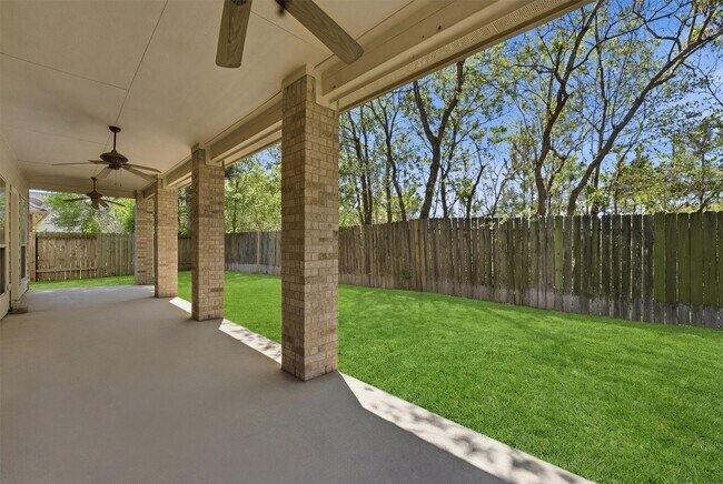 Foto del edificio - 21654 Horseshoe Dr