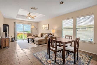 Building Photo - 8925 China Rose Dr