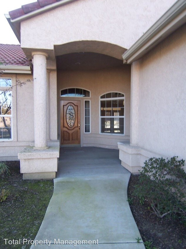 Primary Photo - 3 br, 2 bath House - 2465 Presidential Dr.