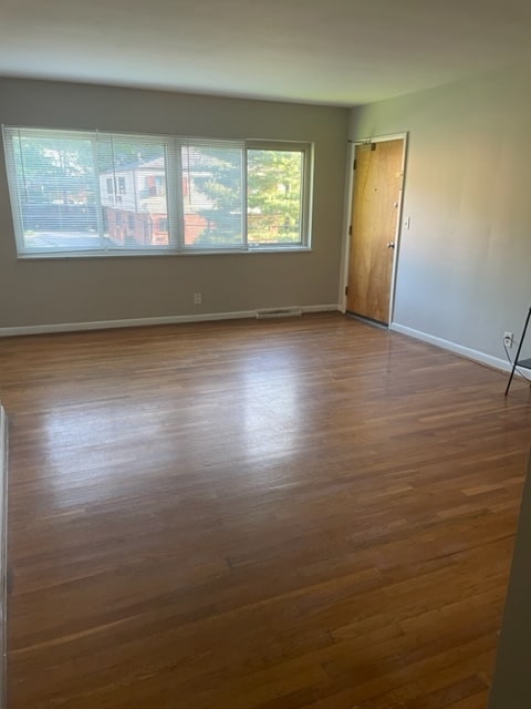 Building Photo - 2664 Vera Ave