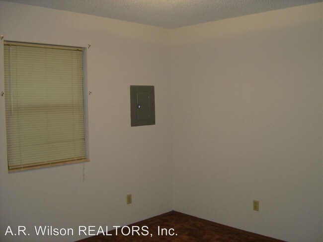 Foto del edificio - 1602 N PATTERSON Ave