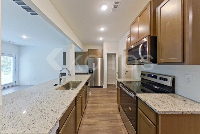 Building Photo - 6124 Taramore Ln NW