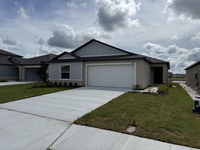 Building Photo - 12422 radiant crystal rose
