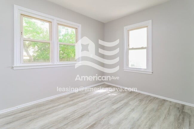 Building Photo - 8486 Heyden St