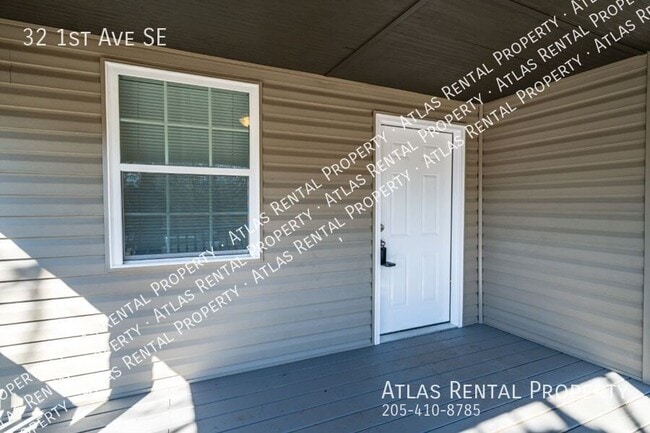 Building Photo - 32 1st Ave SE