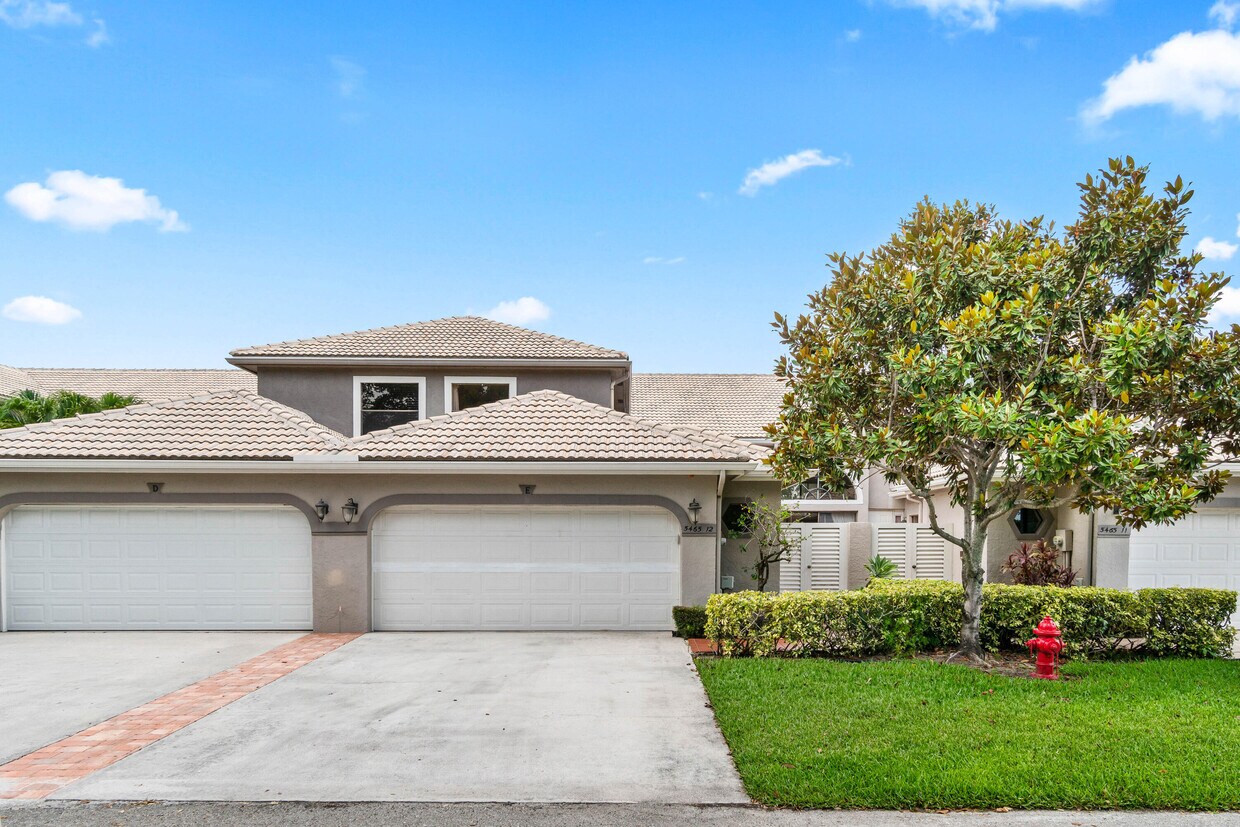 Foto principal - 5465 Monterey Cir