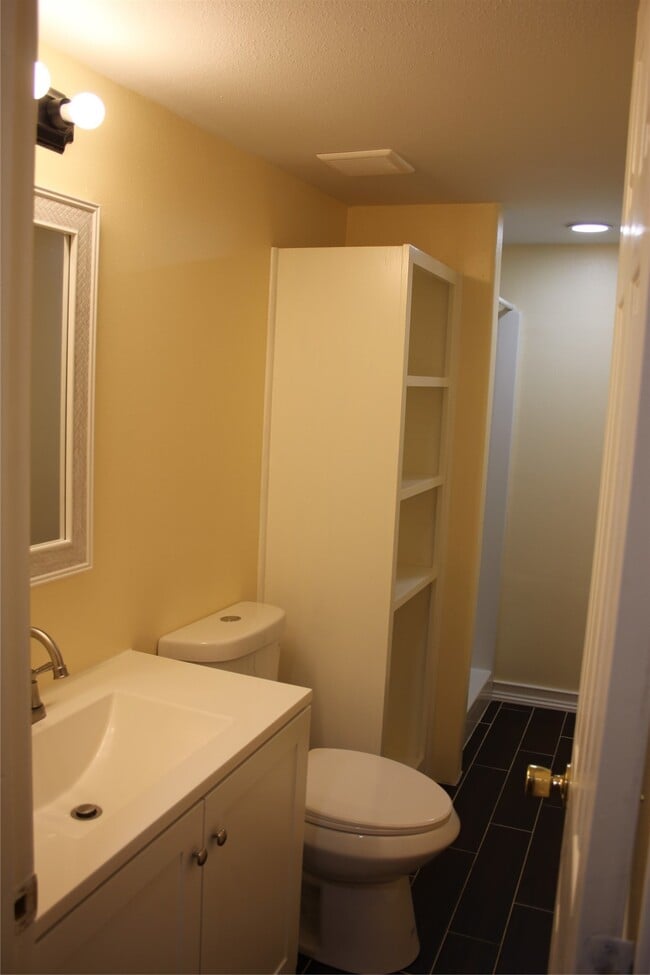 Foto del edificio - 7540 Ashburn St