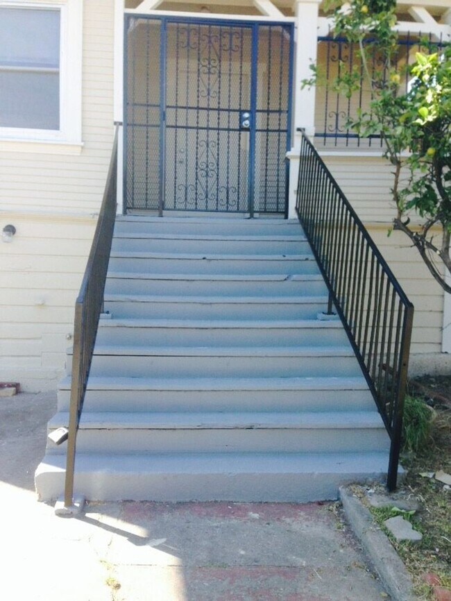 Foto del edificio - House for rent coming soon!!