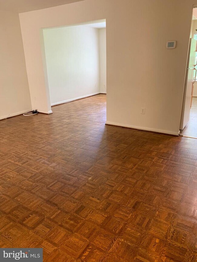 10661 Muirfield Dr, Potomac, MD 20854 Townhome Rentals in Potomac MD