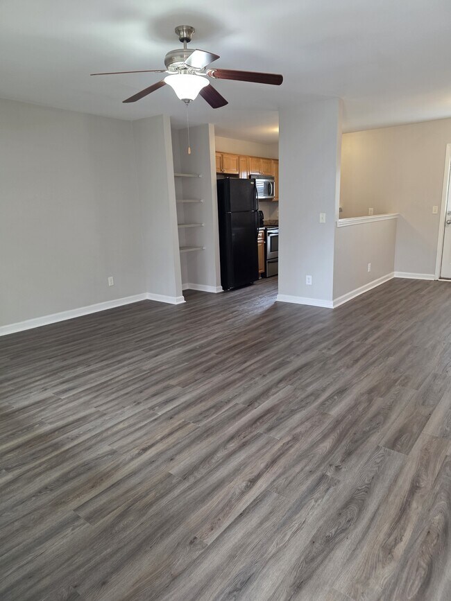 Foto del edificio - 132 Neva Ave