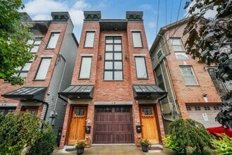 Building Photo - 18 Thorne St