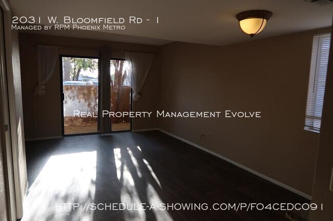 Building Photo - 2031 W Bloomfield Rd