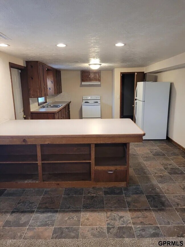 Foto del edificio - 910 Harrington Ave