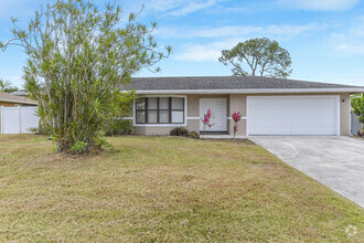 Building Photo - 1168 SE Clifton Ln