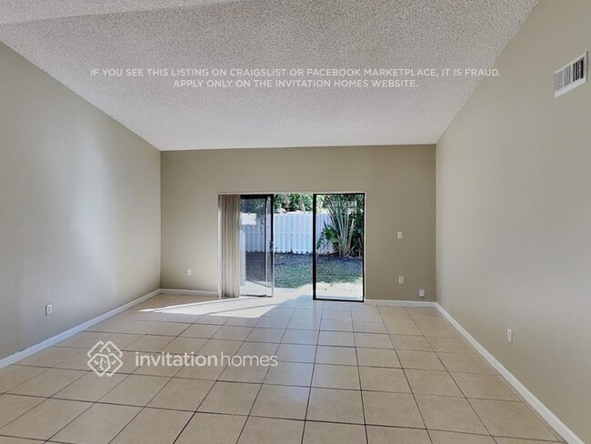 Foto del edificio - 670 Thornridge Ave