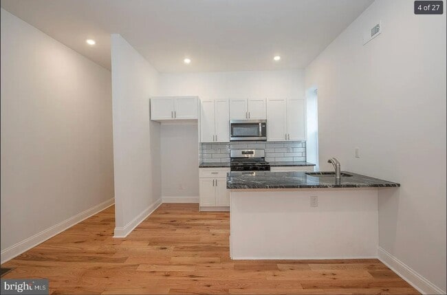 Foto del edificio - 413 S 55th St