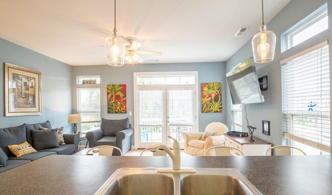 Photo - Mellow Yellow @ 1114 Bonito Lane #1 Townhome