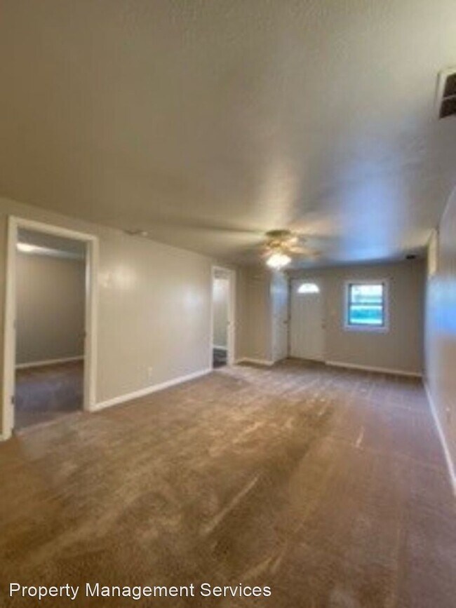 Building Photo - 2 br, 1 bath House - 911 N Main St