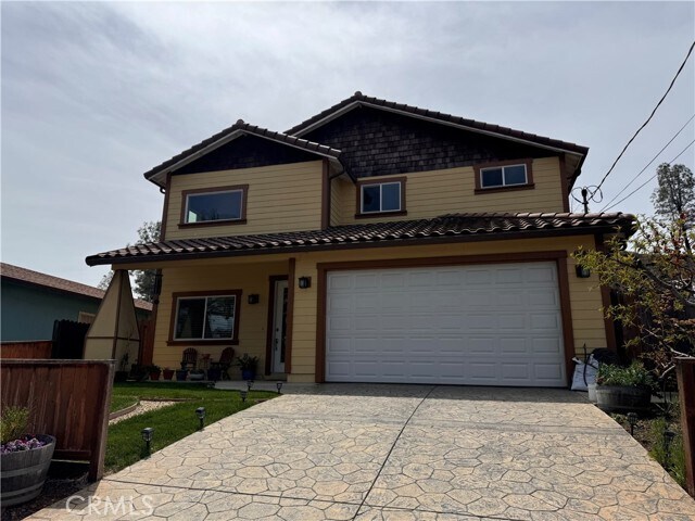 Primary Photo - 15567 Douglas St