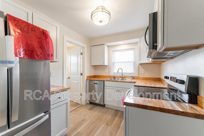 Foto del edificio - 1601 Villa Ave