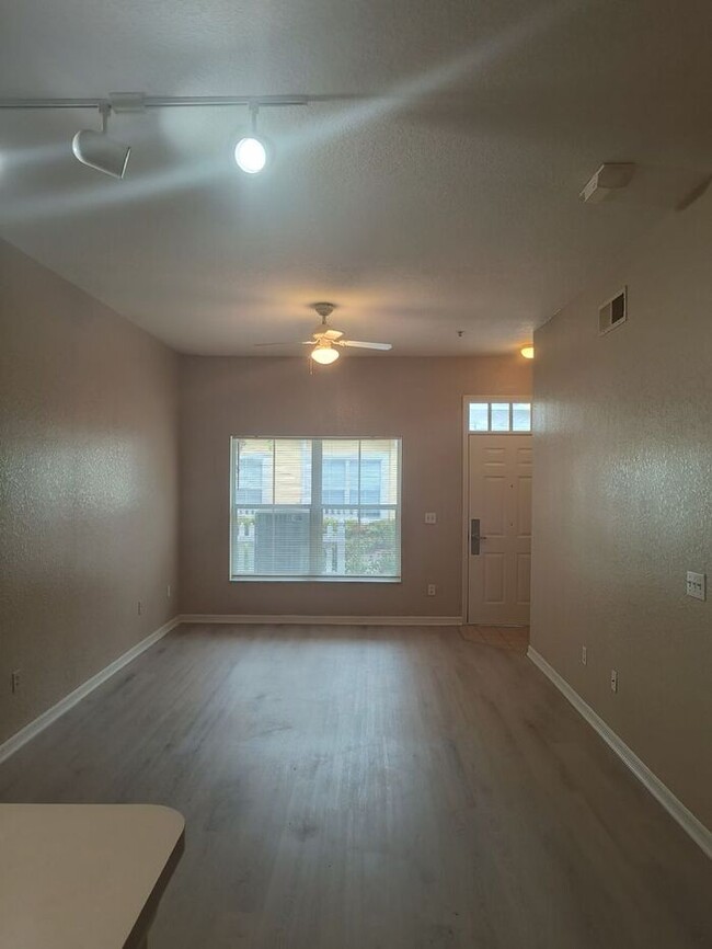 Building Photo - Townhome in Venetian Bay Kissimmee