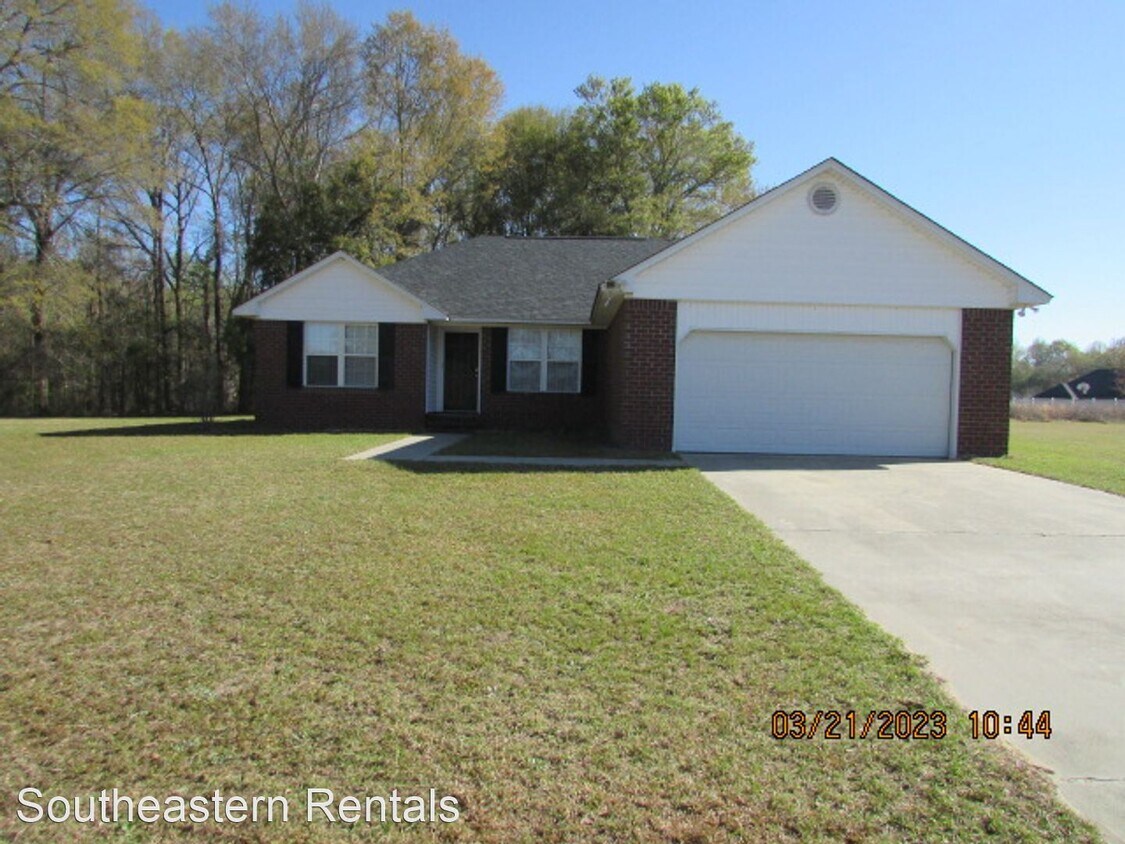 30 Vinca Ct, Sumter, SC 29154 House Rental in Sumter, SC