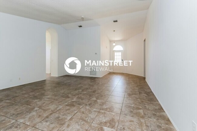 Foto del edificio - 3 Bedroom Pet-Friendly Home in Port St Luc...