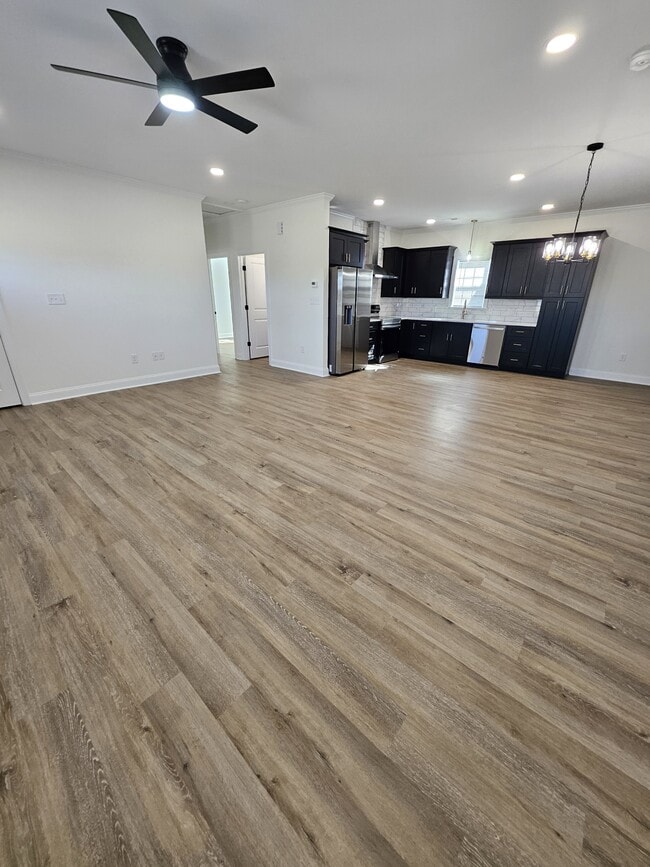 Building Photo - 1033 Oberry Rd